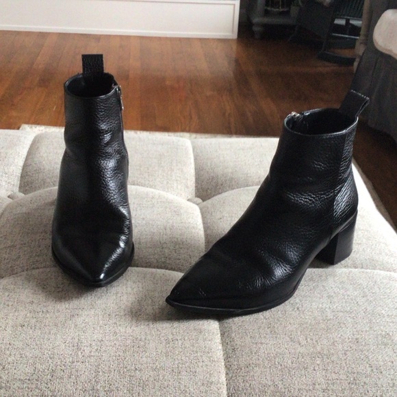 Everlane The Boss Boot – Black Pebbled Leather – Size 6 - Picture 2 of 12